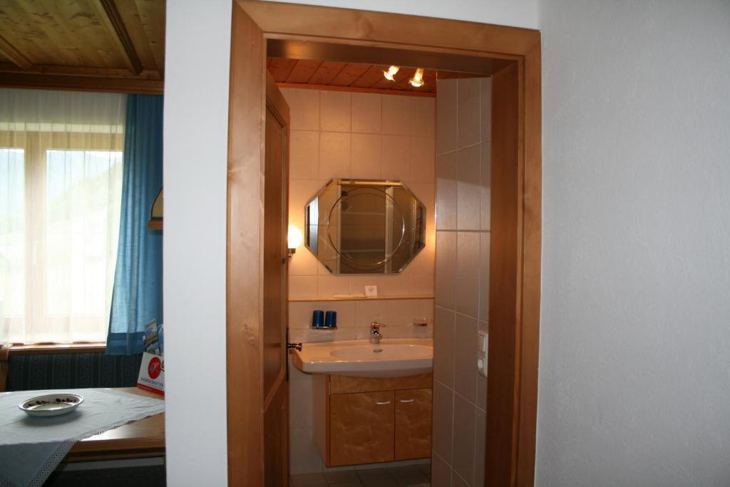 Andrea Schmaranzer - Privatzimmer ゴーザウ 部屋 写真